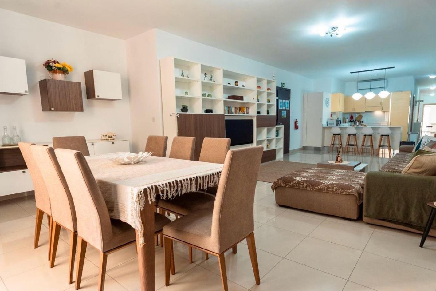Belmonte Heights - Luxury 3 Bedroom Apartment Sliema Exteriör bild